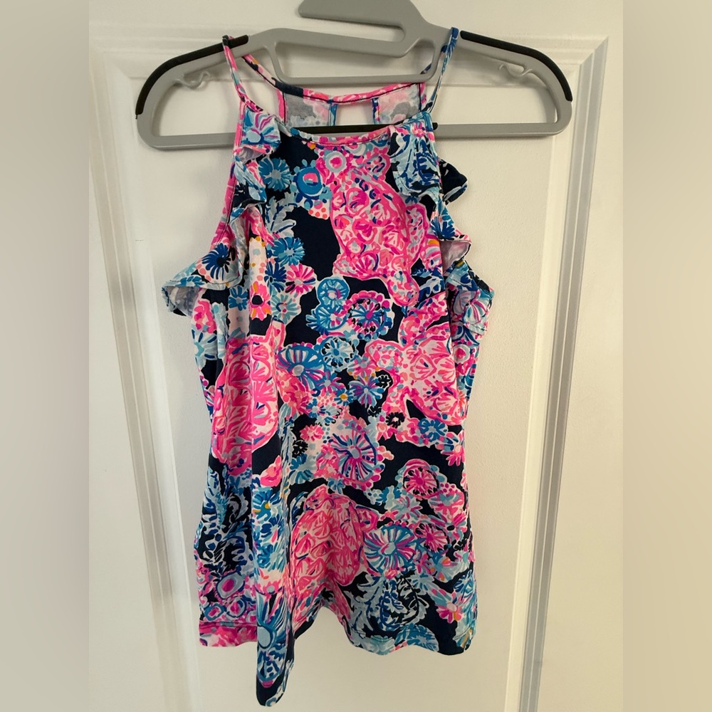 Lilly Pulitzer XS ruffled sleeveless blouse